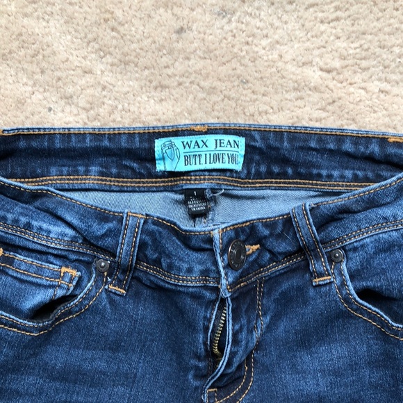 Women’s Skinny Jeans - Picture 2 of 4